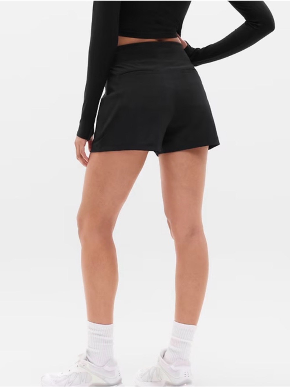 Athleta Trekkie North Short in Black, 6 - Picture 3 of 11